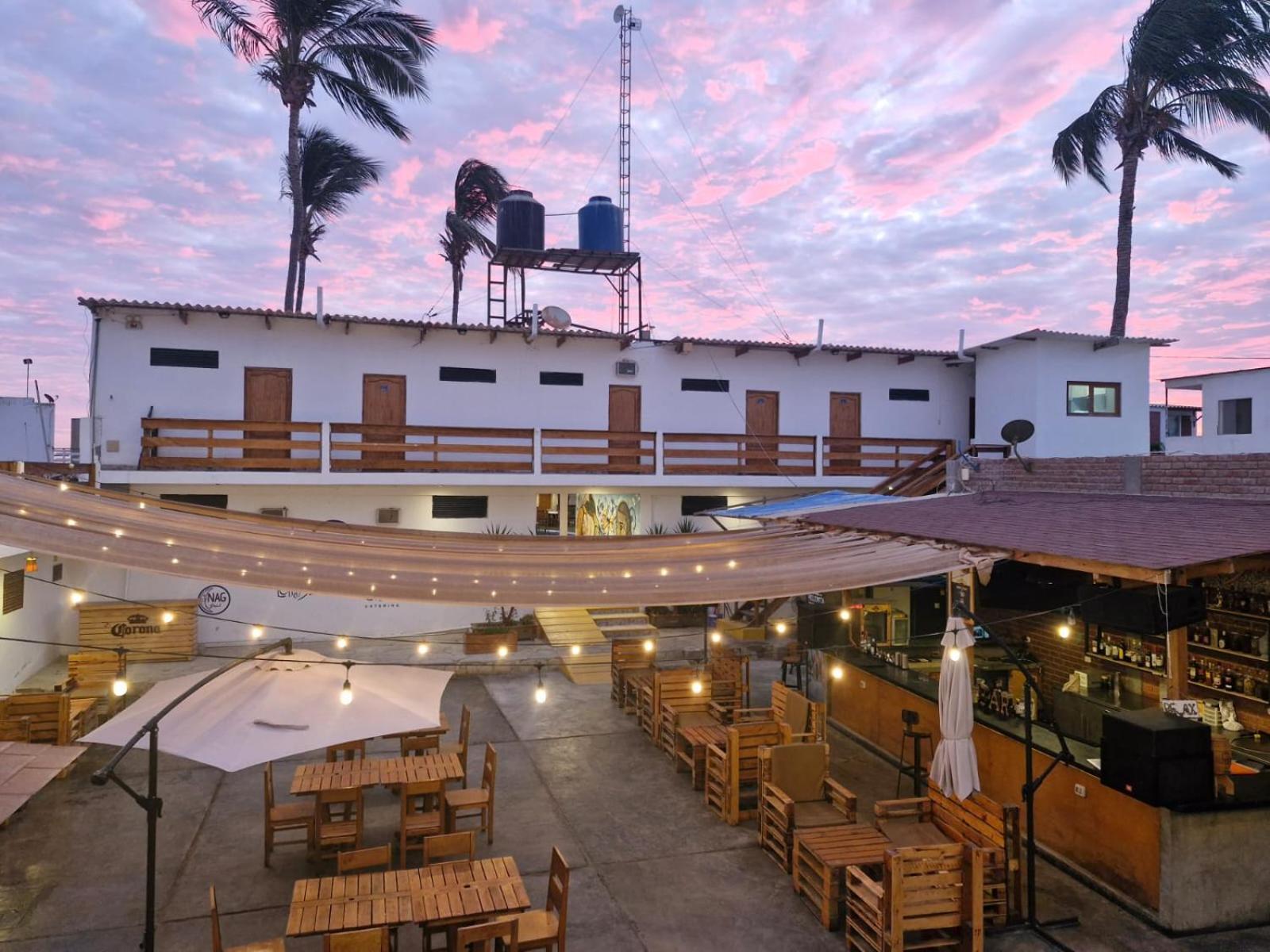 Hotel Luna Nueva Colan Exterior photo